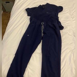 Navy blue figs